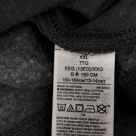 GAP Gray/White Star Wars Graphic Sweatshirt | Boys Size XXL - Picture 3 of 6